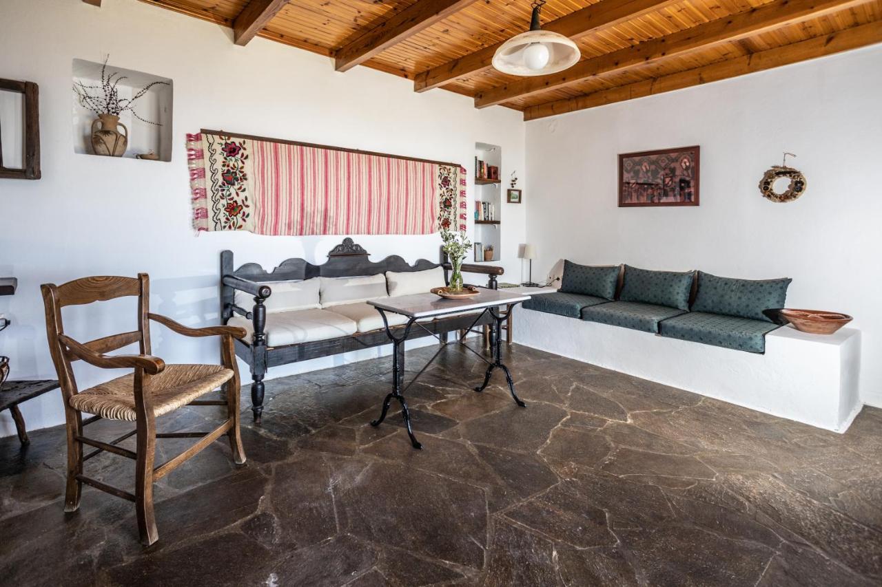 فيلا Agia Paraskevi في Manolis' House المظهر الخارجي الصورة