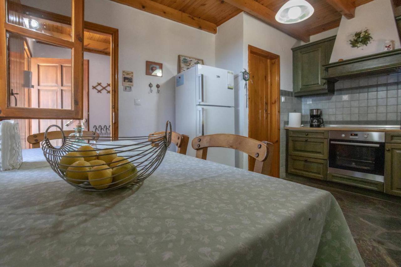 فيلا Agia Paraskevi في Manolis' House المظهر الخارجي الصورة