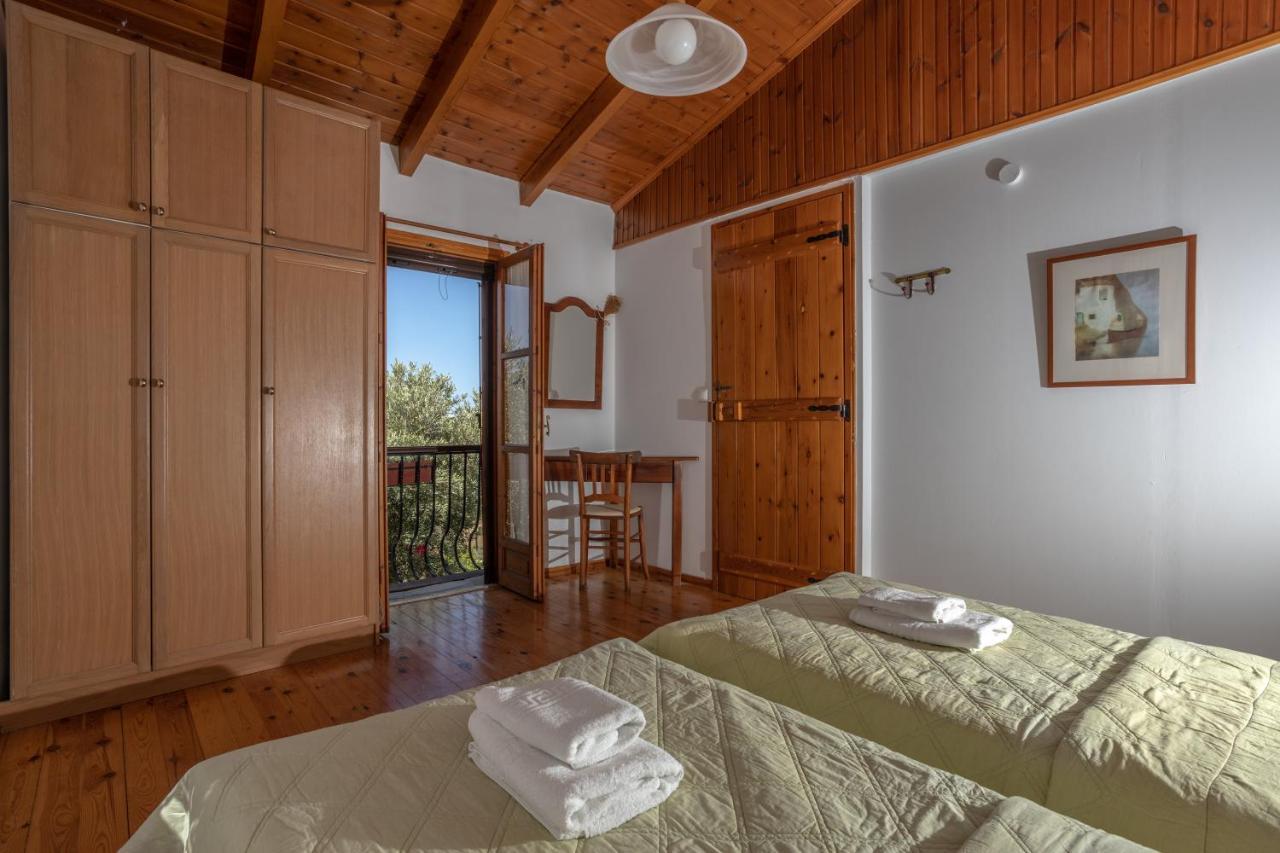 فيلا Agia Paraskevi في Manolis' House المظهر الخارجي الصورة