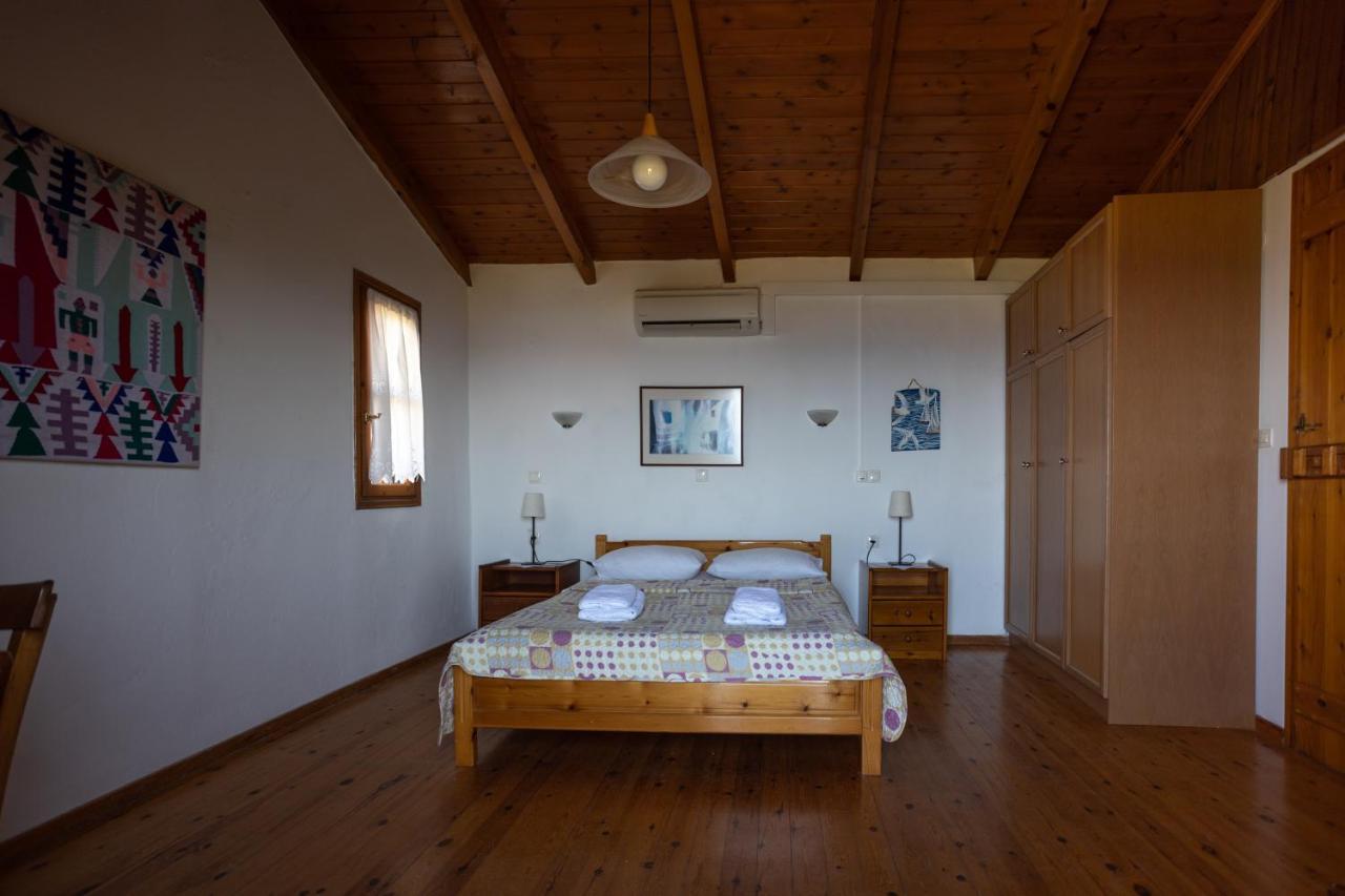 فيلا Agia Paraskevi في Manolis' House المظهر الخارجي الصورة