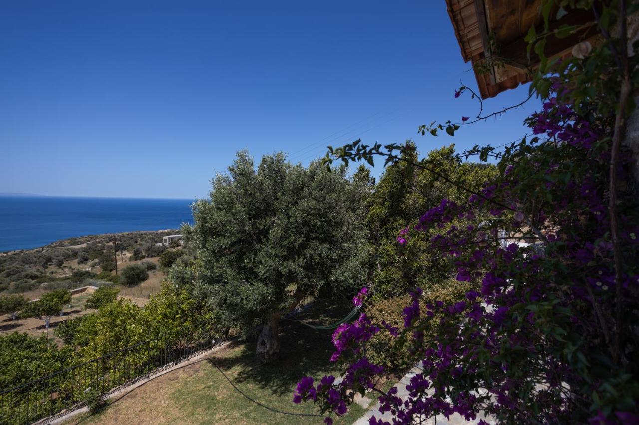 فيلا Agia Paraskevi في Manolis' House المظهر الخارجي الصورة